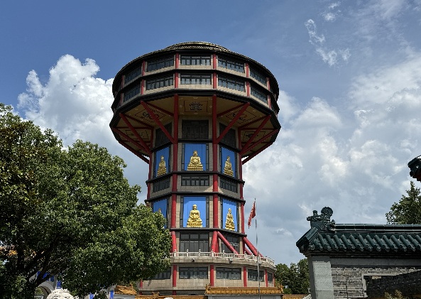 心灵与星空，存在与认同 （管理学论文提纲 by庄子云）